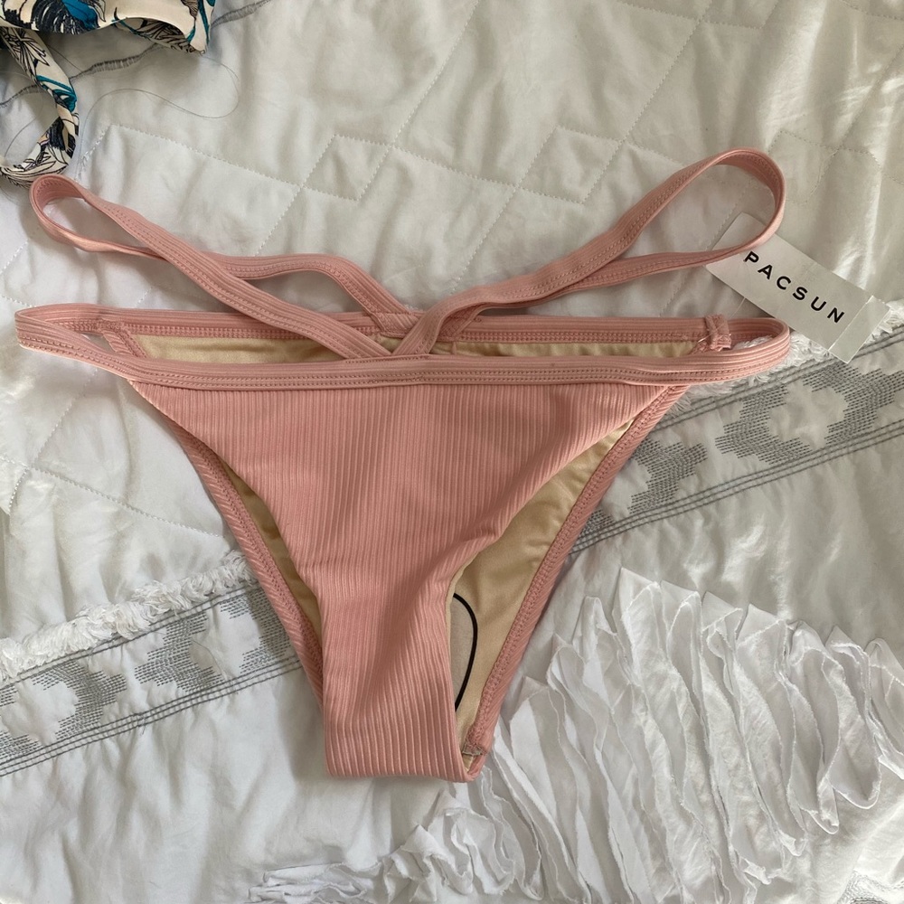 Bikini Bundle! - Picture 7 of 12